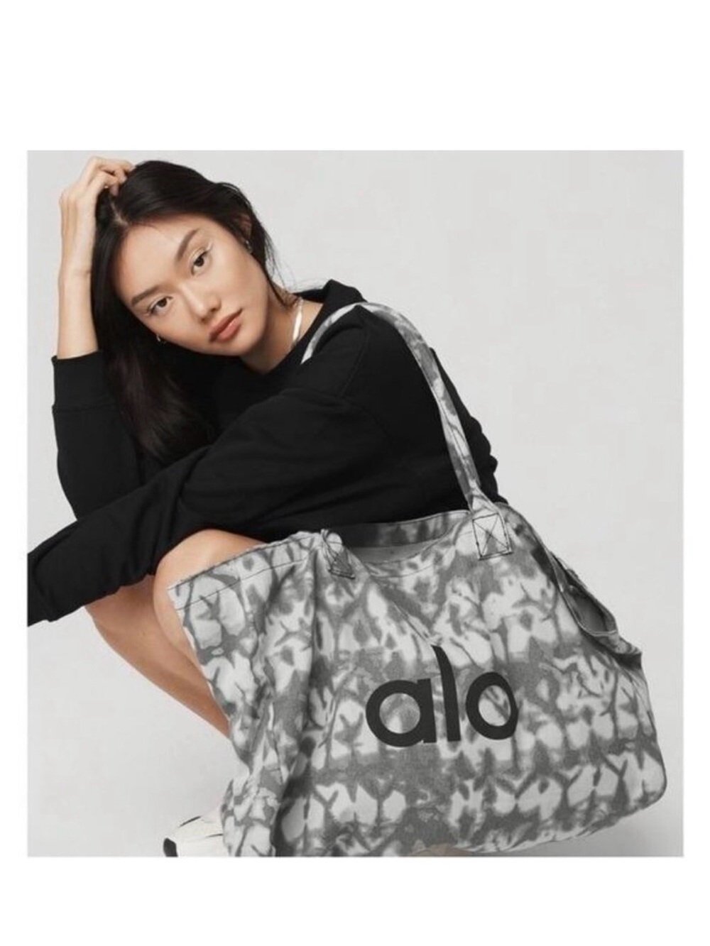 Alo Yoga gray tie-dye canvas shopper tote bag yoga gym pilates new with tags
